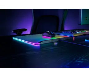 Razer Firefly V2 Pro / Herní podložka pod myš / Chroma RGB / 15 zón / USB 2.0 / USB-C