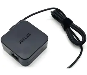 Asus 33W 19V 2P (4PHI) černá / Napájecí adaptér / 100-240 V / pro notebooky Asus