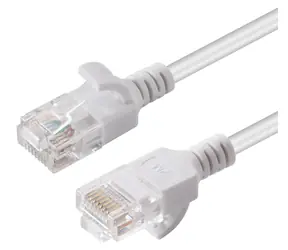 MicroConnect CAT6 U/UTP SLIM 2m bílá / PVC
