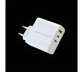 LC-Power 65W GaN / Nabíječka / USB-C, USB-A / Power Delivery 3.0 / 110-240 V