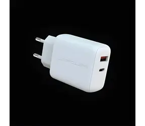 LC-Power 45W USB-C a USB-A bílá / Nabíjecí adaptér / GaN / Power Delivery 3.0 / 2 porty