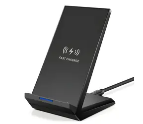 2GO černá / Bezdrátová nabíječka / 15 W / Rychlonabíjení / USB-C kabel v balení