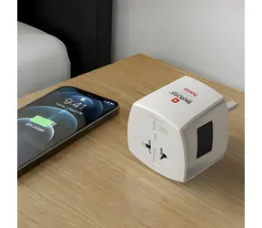 Hama MUV Micro / Cestovní zásuvkový adaptér / 2pólový / 200 zemí / 100-250 V