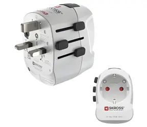 Hama Pro Light AC 30PD bílá / Cestovní zásuvkový adaptér / Globální / USB-A 20W + USB-C PD 30W / 3pól