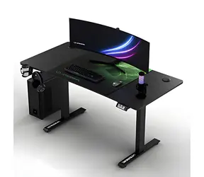 ULTRADESK LEVEL V2 zelená / Herní elektricky nastavitelný stůl / 140 x 68 x 72-117 cm / držák sluchátek&nápojů