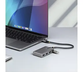 StarTech USB-C Hub 4 porty šedá / USB rozbočovač / 4× USB-A / 1× USB 2.0 / 5 Gbps