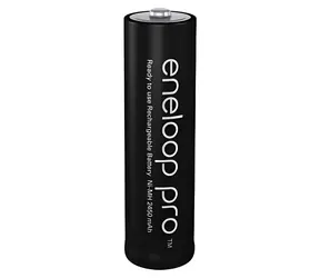Panasonic Eneloop Pro AA 2500 mAh 4 ks / Nabíjecí baterie / Ni-MH / blistr a cestovní pouzdro