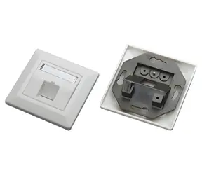 Xtendlan RJ-45 / Zásuvka pod omítku / šikmý vývod / krytka proti prachu / neosazená
