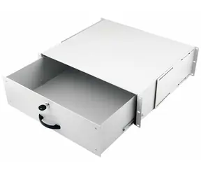 Equip Uzamykatelná zásuvka 19" / Zásuvka do racku / 3U / RAL7035 světle šedá / 485x400x130 mm