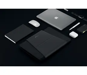 XD Design Chytrá mobilní kancelář černá / Organizér pro notebook a tablet / do 13" / držák na tablet 12.9" / rPET