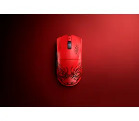 Razer Viper V3 Pro červeno-černá / Herní bezdrátová myš / 35000 DPI / 6 tlačítek / USB-C / 2.4GHz