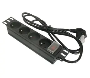 XtendLan 10" rozvodný panel 4x230V / ČSN / vypínač / kabel 1,8 m