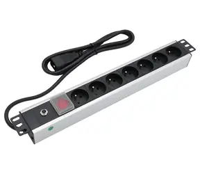 XtendLan 19" rozvodný panel 7x230V / Rozvodný panel / ČSN / vypínač / nadproudová ochrana / 16A/C20 / kabel 1,8 m