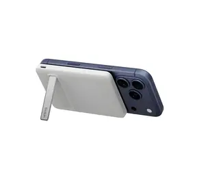 Belkin BOOST CHARGE Qi2 Slim bílá / Bezdrátová powerbanka / Magnetická / Skládací / 5000mAh
