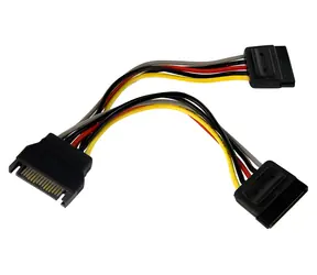 StarTech SATA Power Y Splitter černá / Napájecí kabel / SATA 15-pin > 2x SATA 15-pin / 0,15 m