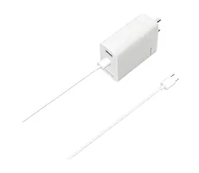 Oppo SuperVOOC 100W bílá / Cestovní nabíječka / USB-A / USB-C kabel v balení / Rychlé nabíjení
