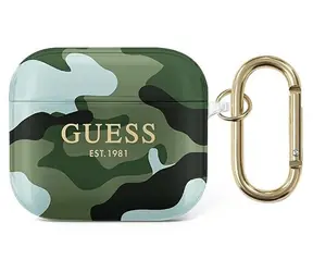 Guess Pouzdro Camo Collection AirPods 3 zelená/khaki / Pouzdro / Pro Apple AirPods (3. generace)