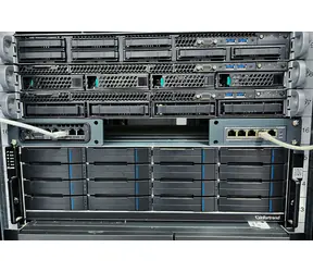 TP-Link D-TP100 šedá / Držák do racku / Pro OC200/OC220/SG105 / Plast PETG