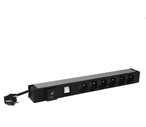 Legrand PDU 6x 230V s přepěťovou ochranou