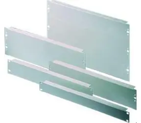 Rittal DK 7151.035 šedá / Slepý panel / 19" / 1U / RAL 7035 / 2 ks