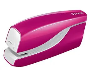 Leitz NeXXt WOW 5566 metalická růžová / Elektrická sešívačka / Kapacita 10 listů / Bateriové napájení