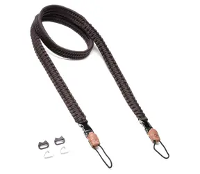 C-ROPE Traveler Dark Coffee / Popruh na fotoaparát / Paracord / 125 cm / nosnost 40 kg