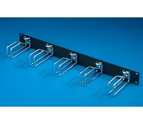 Rittal DK 7257.005 černá / Vyvazovací panel do racku / 19" / 1U / 43×105 mm / ocel