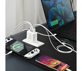 J5Create 70W GaN USB-C bílá / Síťová nabíječka / GaN / 4 porty / Power Delivery