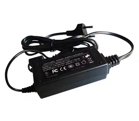 XtendLan Napájecí adaptér 12V 5A DC / Zdroj / jack 5,5/2,1 mm / 100-240V AC