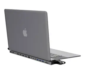 Hyper HyperDrive Triple-4K stříbrná / Dokovací stanice / 3x HDMI / 3x DisplayPort / RJ-45 / Čtečka karet