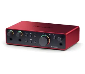 Focusrite Scarlett 2i2 4th Gen černo-červená / Externí zvuková karta / USB-C / 2x XLR / Phantomové napájení