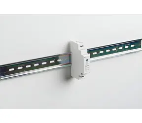 DIGITUS Napájecí zdroj na DIN lištu 5V/2,4A/12W / Napájecí zdroj / DIN lišta / Stupňovitý výstup / Třída II