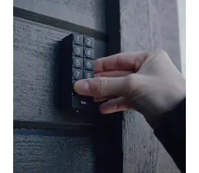Linus Smart klávesnice k zámku černá / Klávesnice / Bluetooth 4.2 / 2x AAA baterie