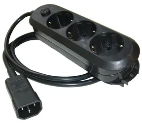 ONLINE USV-Systeme adaptér s IEC konektory / Adaptér / 10 A