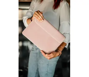 Red Ant Spring nude / Pouzdro / MacBook Air 15" (2023)