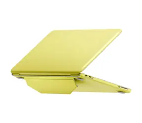 UNIQ Lyden Versa žlutá / Pouzdro / Apple MacBook Neo
