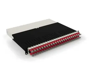 Patchbox ONE 8RU červená / Organizér síťových kabelů / STP / Cat6A / RJ-45 / 0,8 m / PoE