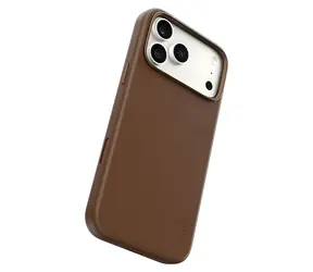 PanzerGlass CARE Solo Apple iPhone 18 Pro Max, 17 Pro Max hnědá / Kryt / MagSafe / Veganská kůže