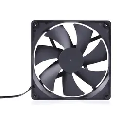Alphacool Core černá / Ventilátor / 140 mm / PWM / 2500 RPM