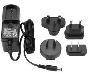 StarTech napájecí adaptér 5V/3A NA/JP/EU/UK/AU černá / Napájecí adaptér / 15 W / 100-240 V / Výměnné konektory