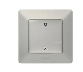 Legrand Valena Life with Netatmo inteligentní přepínač scénářů Den & Noc hliník