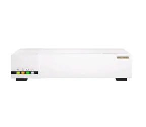 QNAP SD-WAN router QHora-322 / 4jádrový procesor / 4GB DDR4 RAM / 6x 2.5GbE / 3x 10GbE / 1x USB 3.2 Gen1
