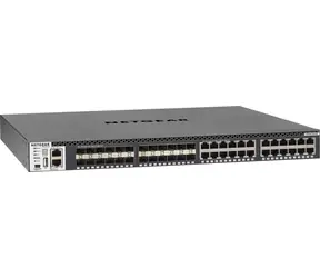NETGEAR M4300-24X24F / Switch / 24x LAN 10G / 24x SFP+ 10G / 1U