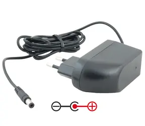 AVACOM Univerzální napájecí adaptér 15W 3A 5V konektor 5.5mm x 2.5mm