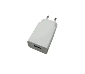 MicroConnect nabíječka s USB portem bílá / 5V / 1A
