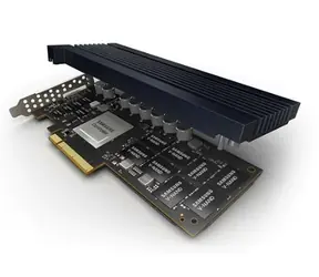 SAMSUNG PM1735 1.6 TB / PCIe 4.0 x4 NVMe / R: 7000MBs / W: 2400MBs / IOPS: 1000K 2000K 
