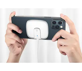 USAMS CD153 Ultra Thin Rychlý Magnetický Bezdrátový Dobíječ bílá