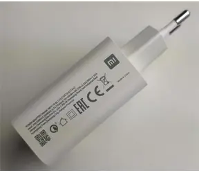 Xiaomi 27W Quick Charge 4.0 bílá / 1x USB / 5V-3A / 9V-3A/ 12V-2.25A / 20V-1.35A