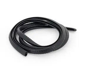 Triton RAX-MS-A01-X1 Lemová hrana / PVC / s kovovou výztuží / 1m