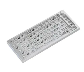 Glorious GMMK Pro White Ice barebone ANSI bílá / herní 75% TKL kláves. / bez spínačů / USB-C / ANSI layout / RGB / 1.8m